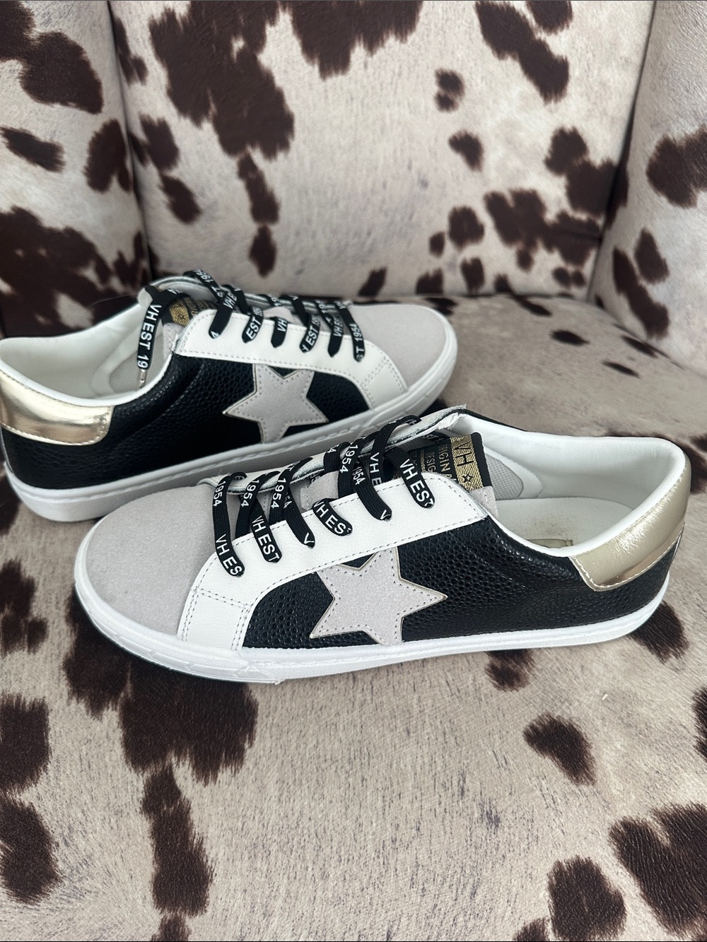 Vintage Havana Women's Black & White Sneakers